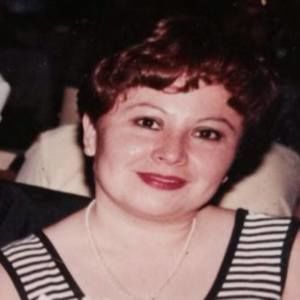 Meet your Posher, Elisea